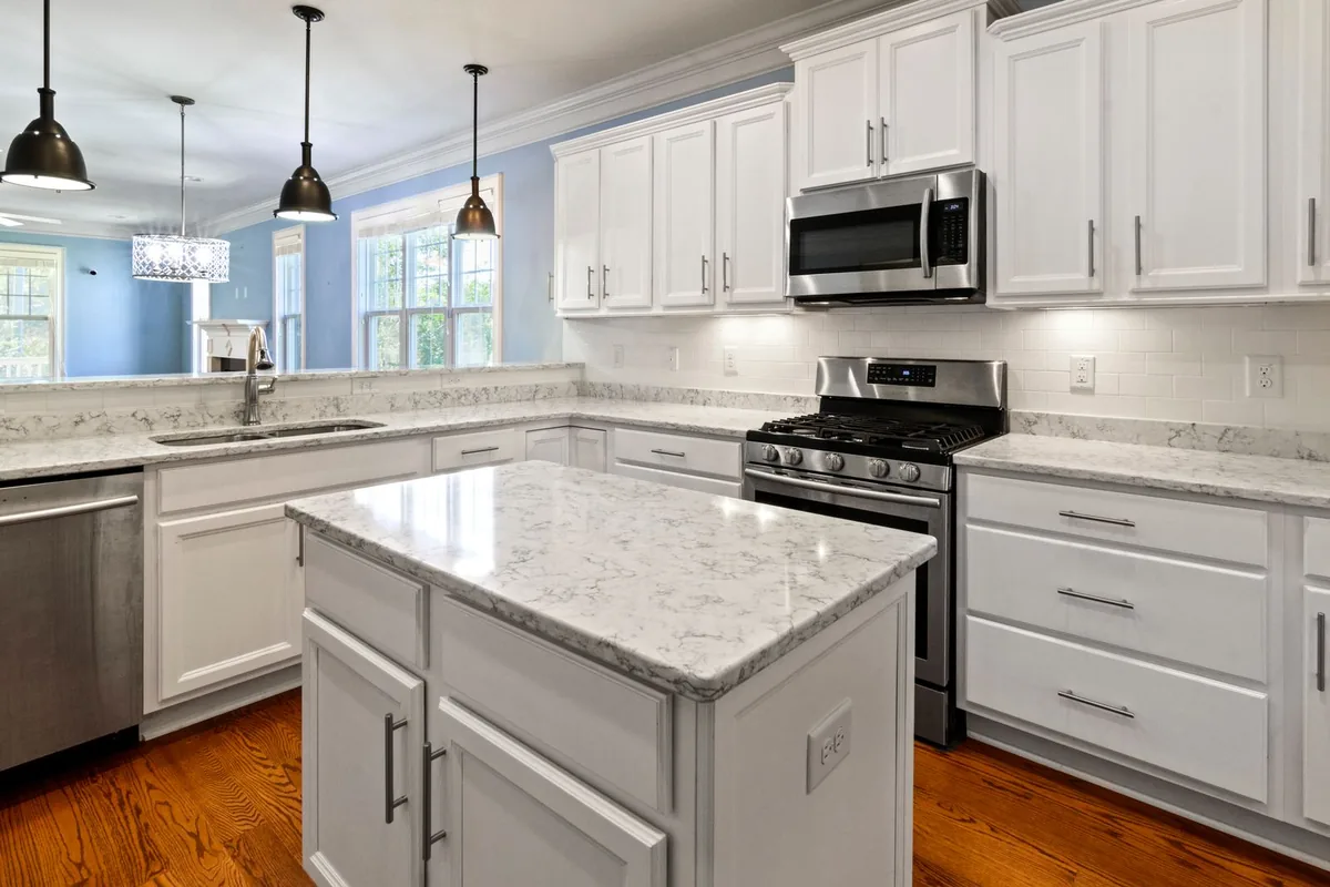 Filth & Squalor Cleanup in Long Hill, CT